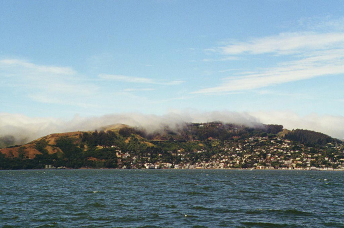 Blick von der Bay auf Sausalito