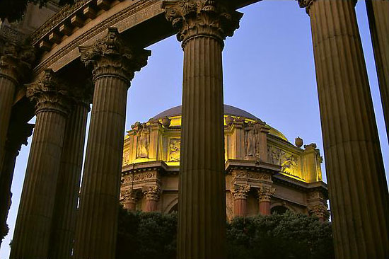 Palais des Palace of Fine Arts